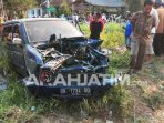 arah-banyuwangi-tabrak ka1 https://live.staticflickr.com/65535/48853883638_187ffc68f7_b.jpg