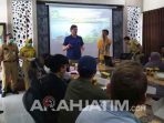 arah-banyuwangi-cegah corona1 https://live.staticflickr.com/65535/49618472122_8a2e48e950_b.jpg